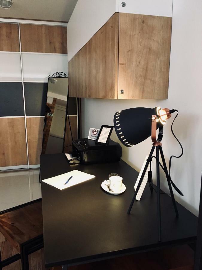 Underground Apartment Bratislava-Nivy Bagian luar foto